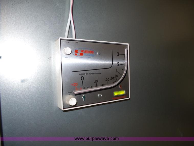 image for item J8831 2014 Standard CBS4603-3B paint booth