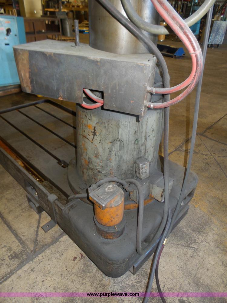 image for item J8840 M4PE radial arm drill