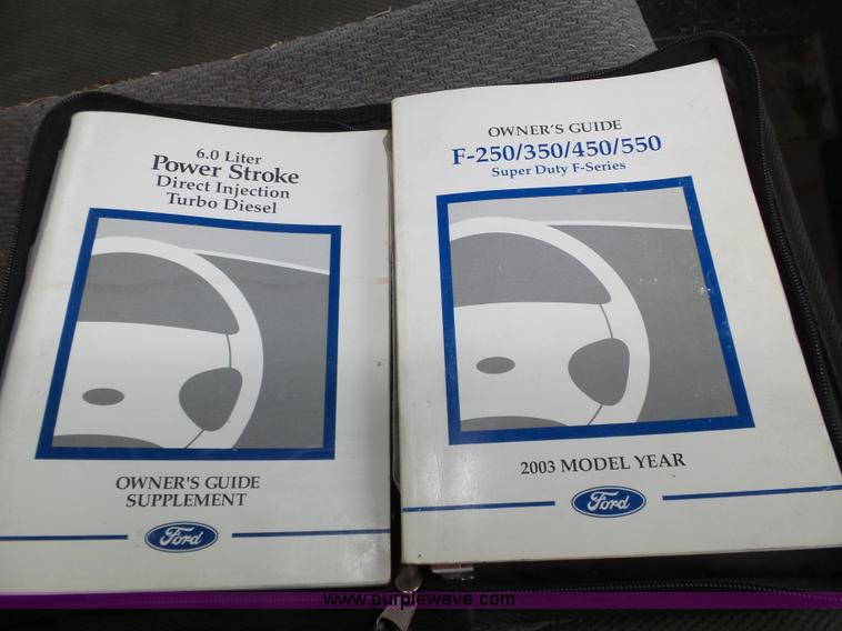 image for item J8852 2003 Ford F250 Super Duty XLT pickup truck