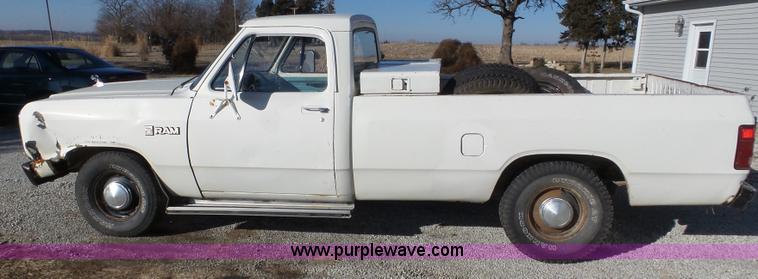 image for item J8864 1981 Dodge Ram D150 Custom pickup truck