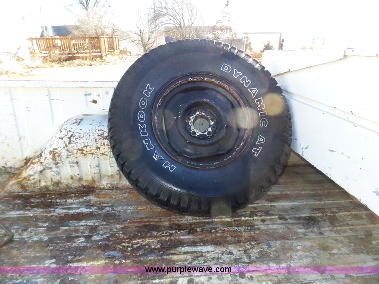 image for item J8864 1981 Dodge Ram D150 Custom pickup truck