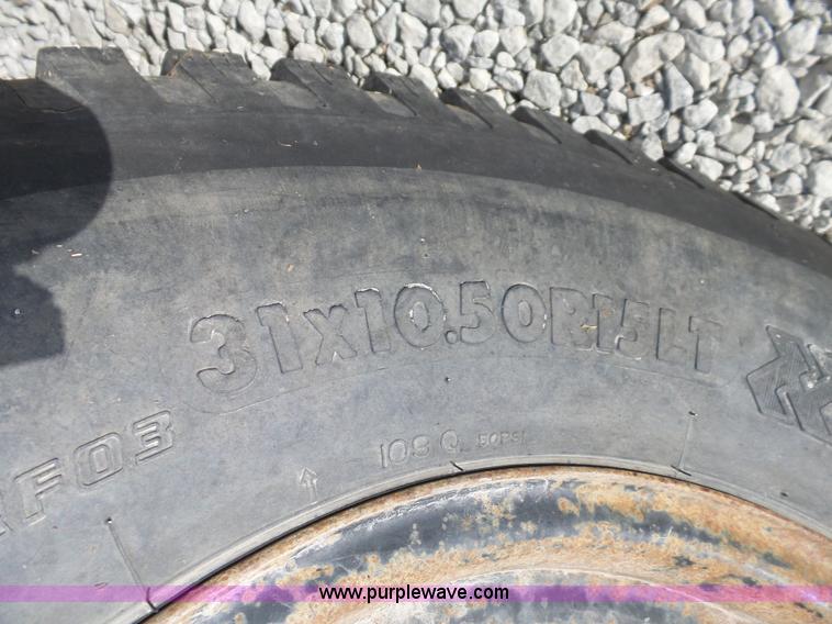 image for item J8864 1981 Dodge Ram D150 Custom pickup truck