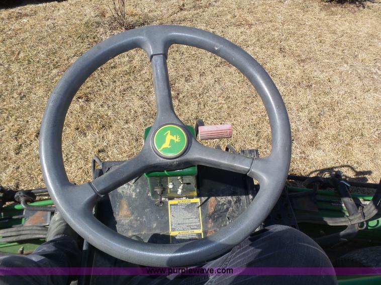 image for item J8867 John Deere 3235B reel mower