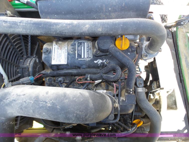 image for item J8867 John Deere 3235B reel mower