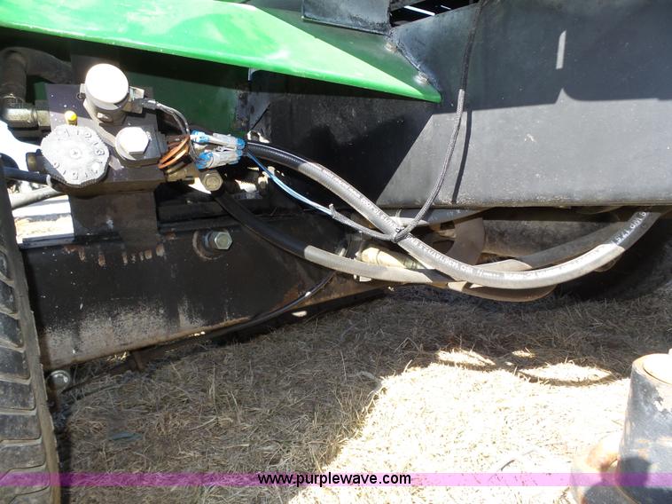 image for item J8867 John Deere 3235B reel mower