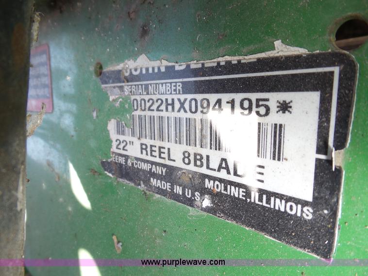image for item J8867 John Deere 3235B reel mower