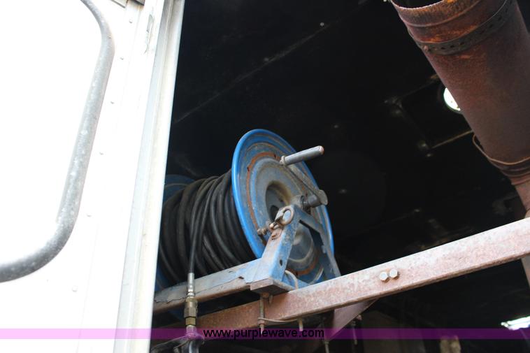 image for item K1198 1984 Grumman enclosed trailer with power wash system