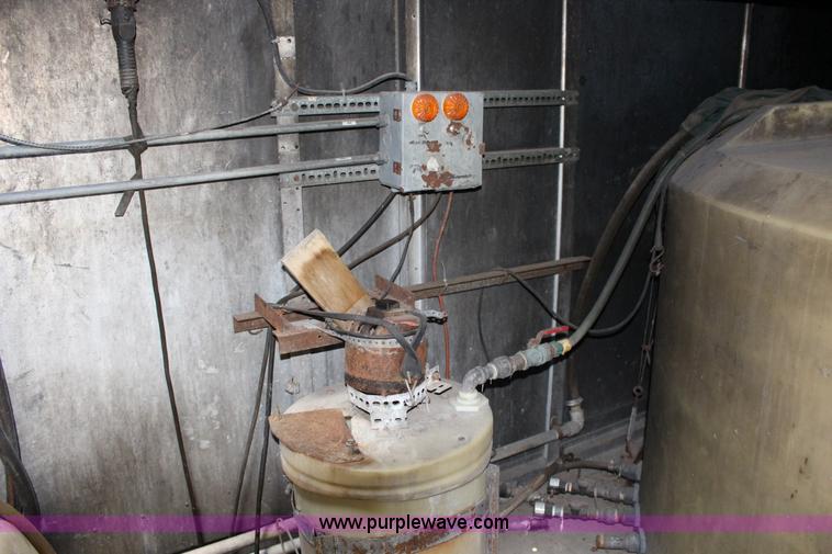 image for item K1198 1984 Grumman enclosed trailer with power wash system