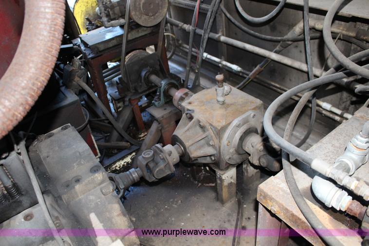 image for item K1198 1984 Grumman enclosed trailer with power wash system