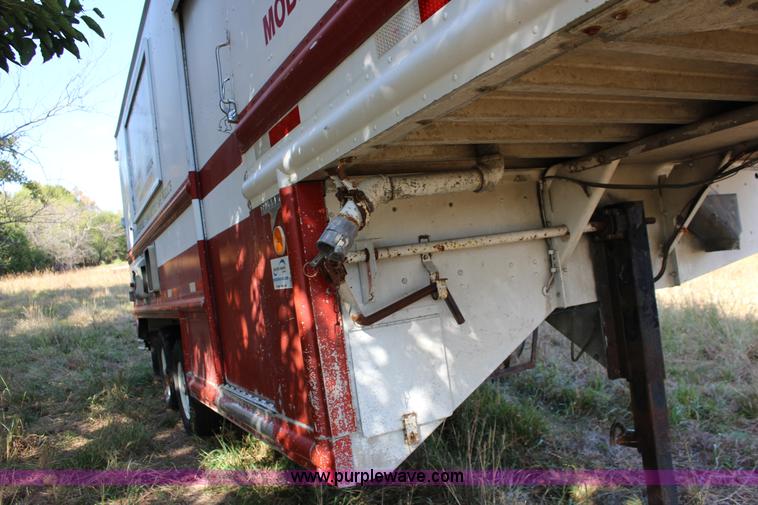 image for item K1198 1984 Grumman enclosed trailer with power wash system
