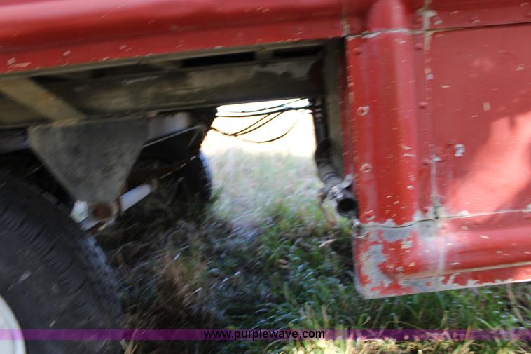 image for item K1198 1984 Grumman enclosed trailer with power wash system