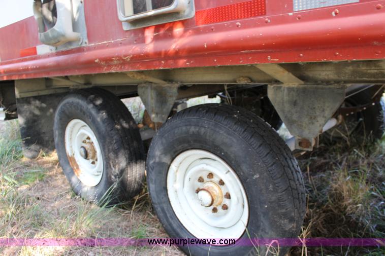 image for item K1198 1984 Grumman enclosed trailer with power wash system