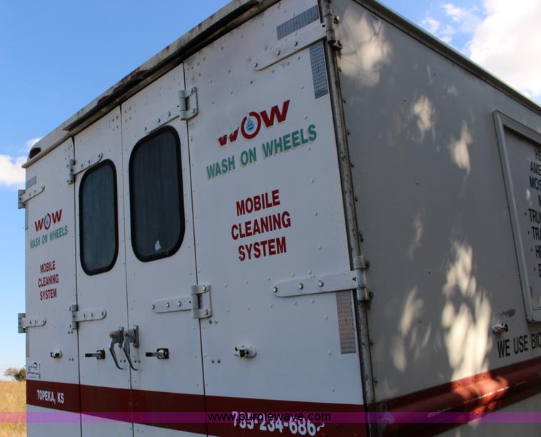 image for item K1198 1984 Grumman enclosed trailer with power wash system