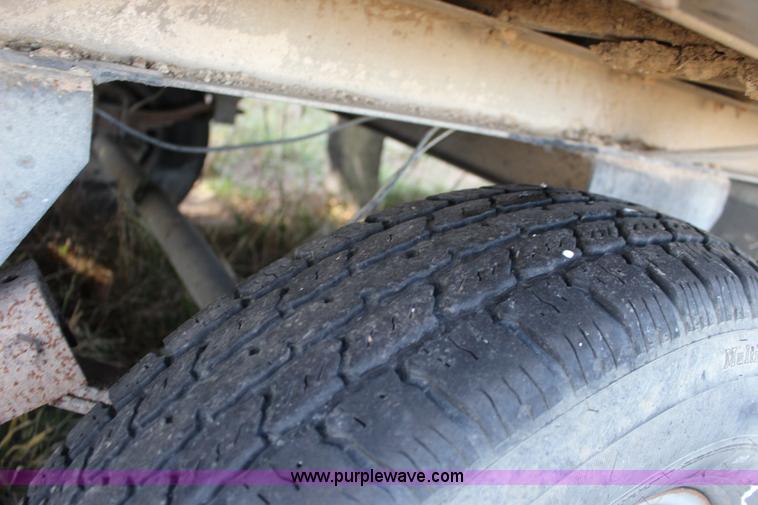 image for item K1198 1984 Grumman enclosed trailer with power wash system