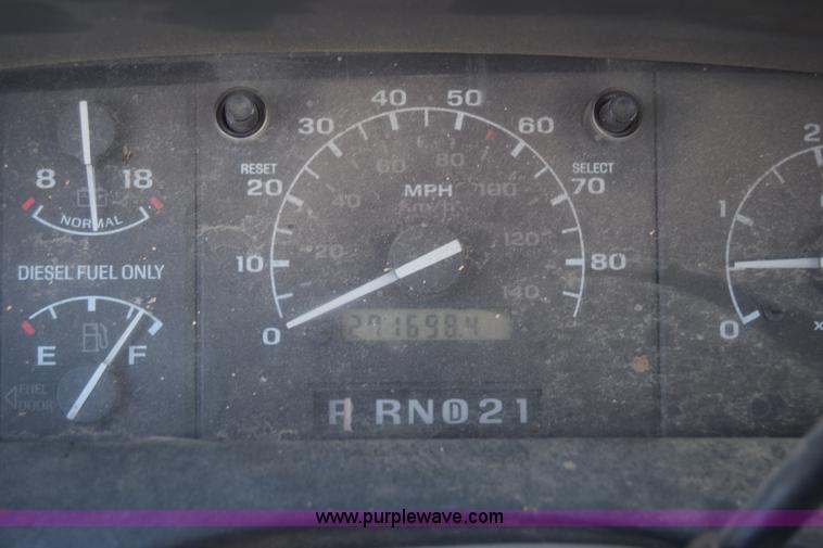 image for item K4430 1993 Ford F250 Super Duty XL pickup truck