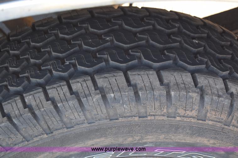 image for item K4430 1993 Ford F250 Super Duty XL pickup truck