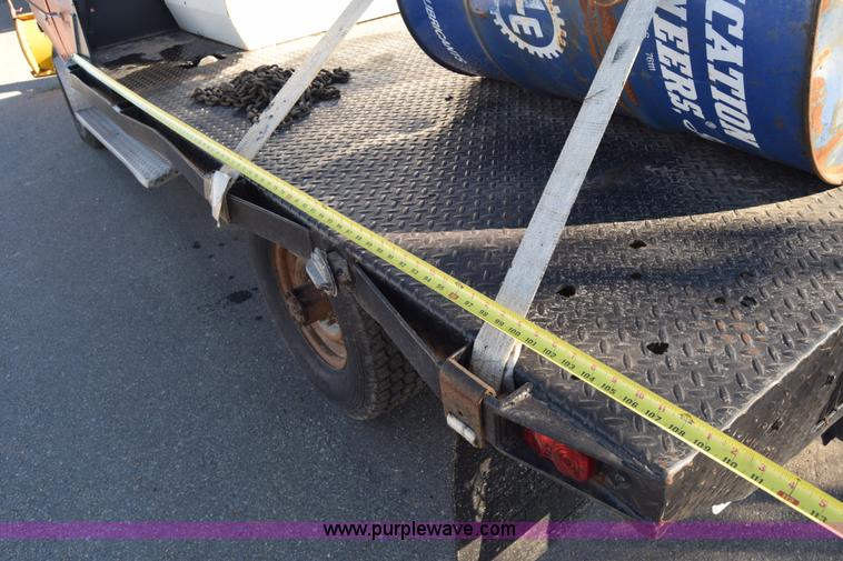 image for item K4435 1988 Ford F250 flatbed pickup truck