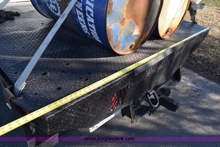 image for item K4435 1988 Ford F250 flatbed pickup truck