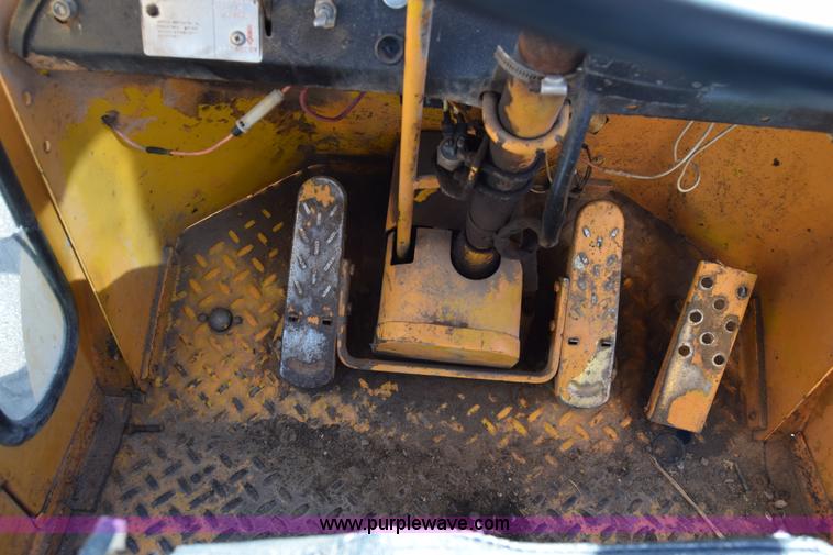 image for item K4436 Allis Chalmers 605 Series B wheel loader