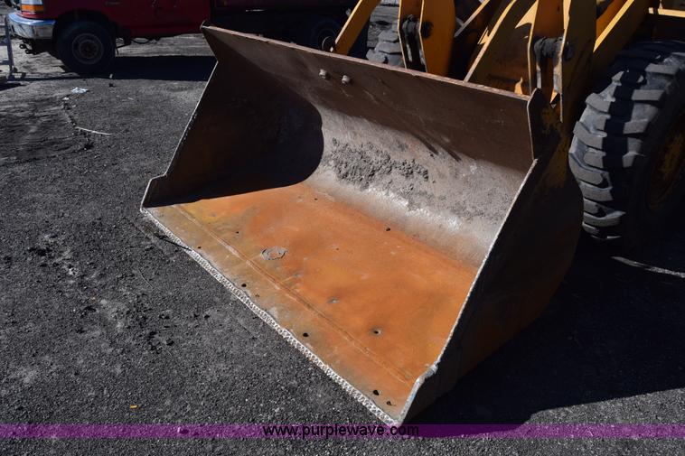 image for item K4436 Allis Chalmers 605 Series B wheel loader