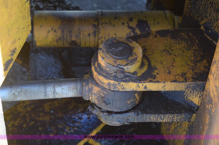 image for item K4436 Allis Chalmers 605 Series B wheel loader