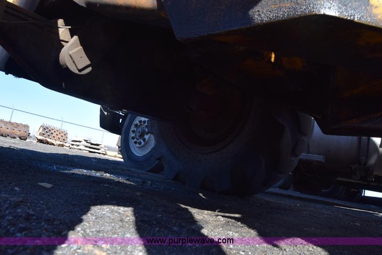 image for item K4436 Allis Chalmers 605 Series B wheel loader