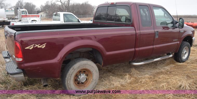 image for item L1205 2000 Ford F250 Super Duty SuperCab pickup truck