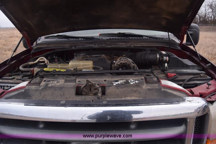 image for item L1205 2000 Ford F250 Super Duty SuperCab pickup truck