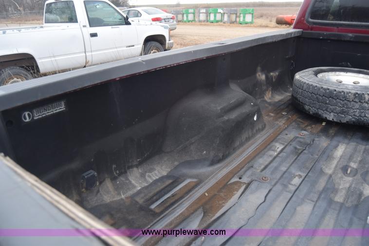 image for item L1205 2000 Ford F250 Super Duty SuperCab pickup truck