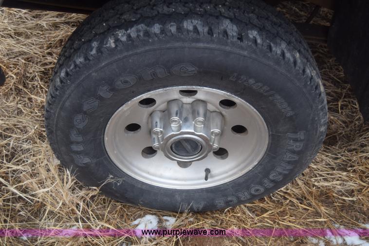 image for item L1205 2000 Ford F250 Super Duty SuperCab pickup truck