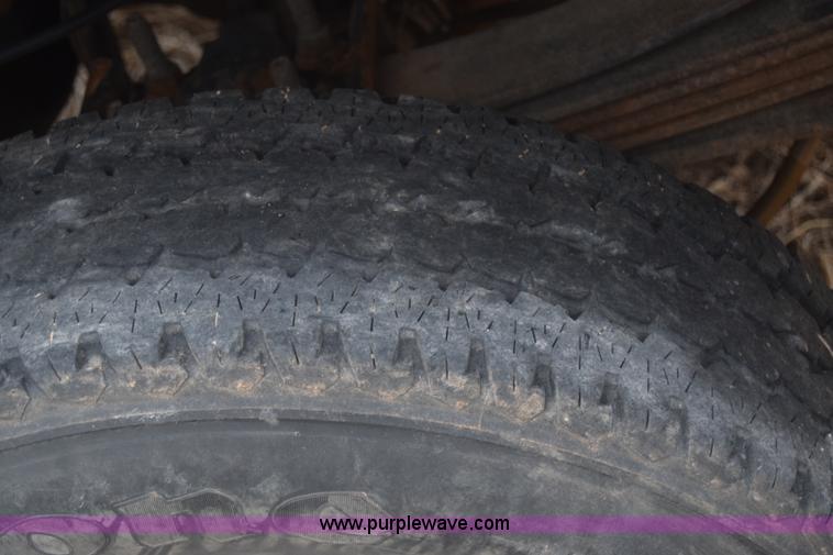 image for item L1205 2000 Ford F250 Super Duty SuperCab pickup truck