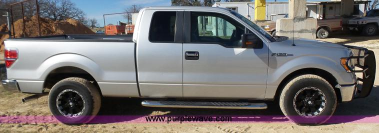 image for item L1516 2009 Ford F150 XLT SuperCab pickup truck