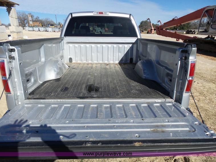 image for item L1516 2009 Ford F150 XLT SuperCab pickup truck