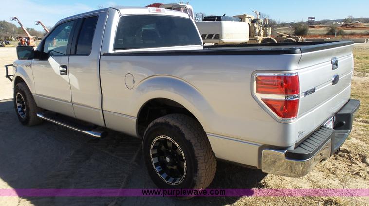 image for item L1516 2009 Ford F150 XLT SuperCab pickup truck