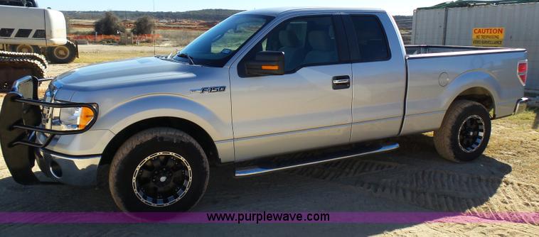 image for item L1516 2009 Ford F150 XLT SuperCab pickup truck