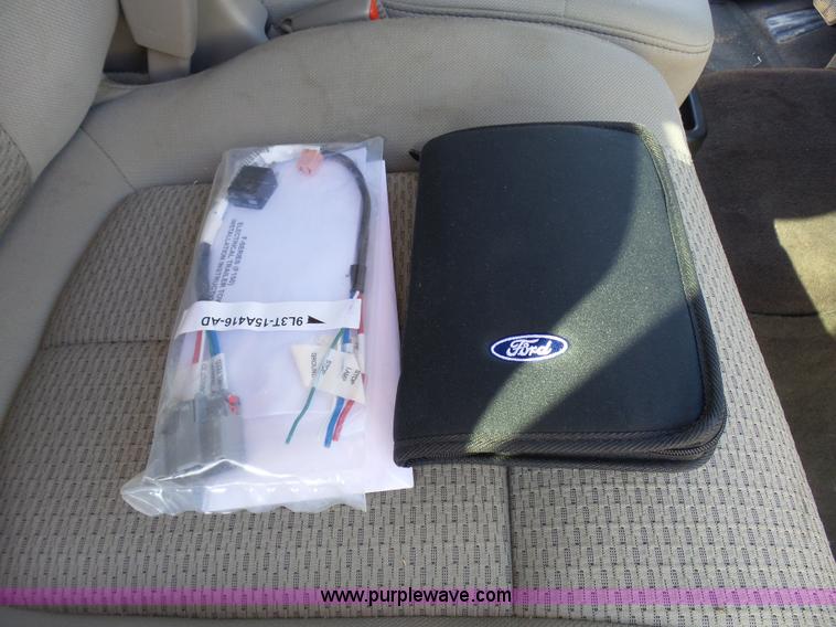 image for item L1516 2009 Ford F150 XLT SuperCab pickup truck