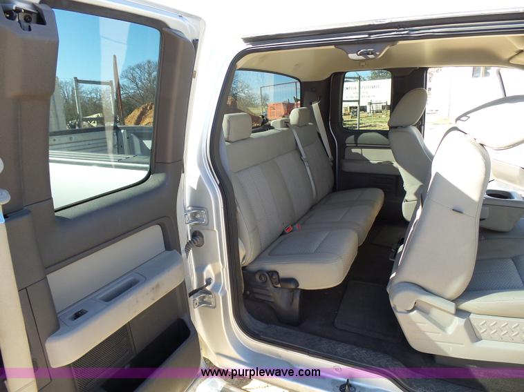 image for item L1516 2009 Ford F150 XLT SuperCab pickup truck