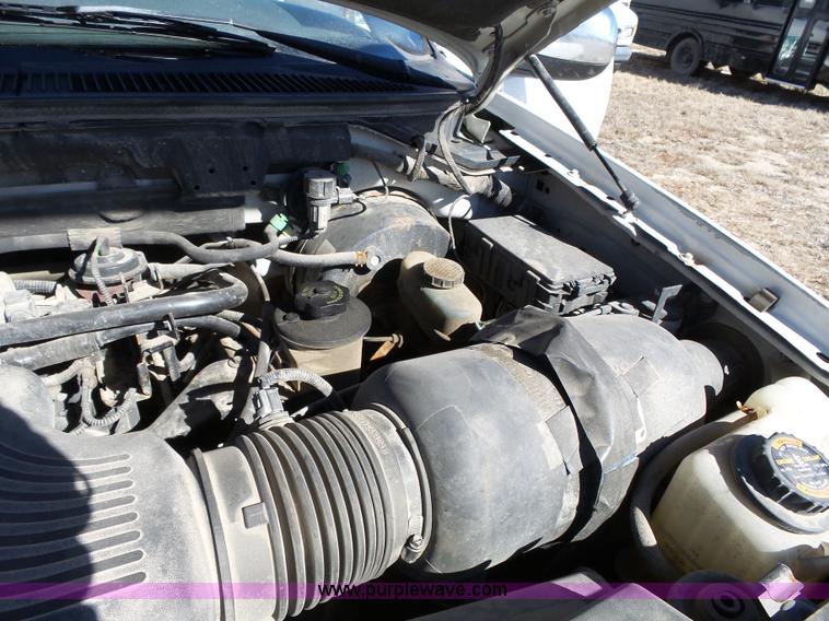 image for item L3651 2001 Ford F150 SuperCab pickup truck