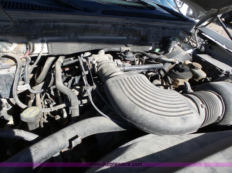 image for item L3651 2001 Ford F150 SuperCab pickup truck