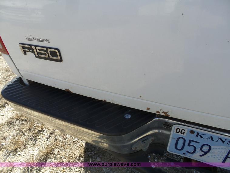 image for item L3651 2001 Ford F150 SuperCab pickup truck