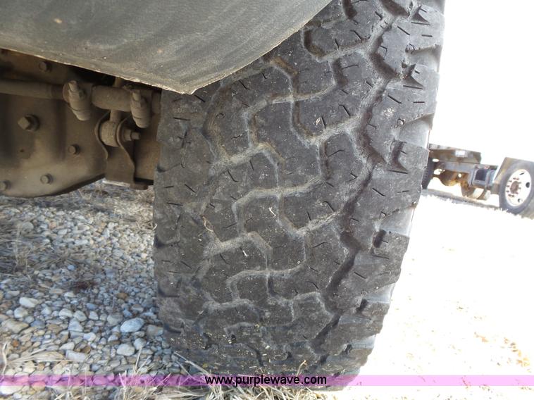 image for item L3655 1994 Ford Ranger SuperCab pickup truck