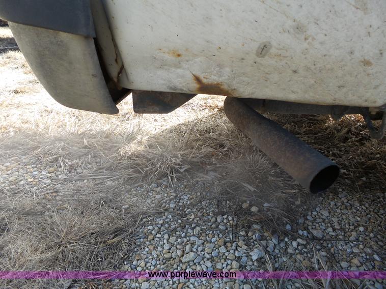 image for item L3655 1994 Ford Ranger SuperCab pickup truck