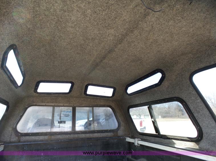 image for item L3655 1994 Ford Ranger SuperCab pickup truck