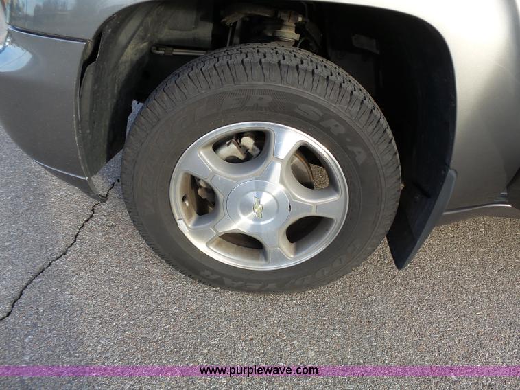 image for item L3669 2006 Chevrolet TrailBlazer LT SUV