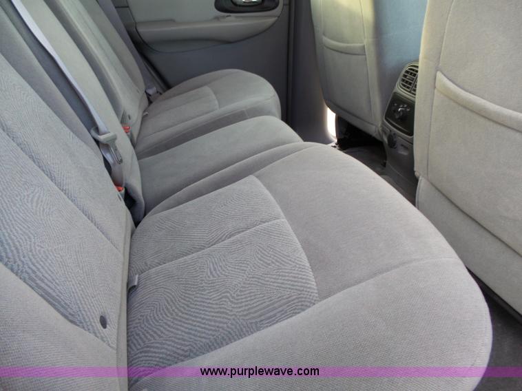 image for item L3669 2006 Chevrolet TrailBlazer LT SUV