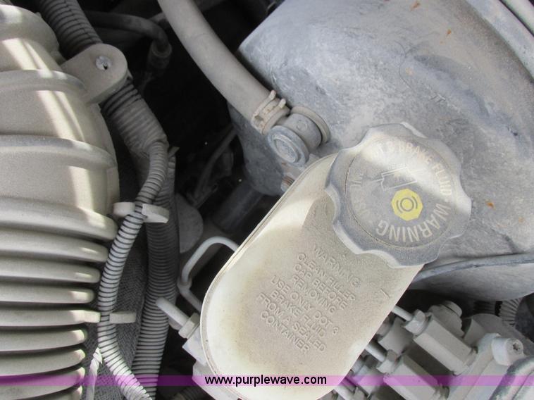 image for item L4240 1998 Chevrolet S10 LS Ext. Cab pickup truck