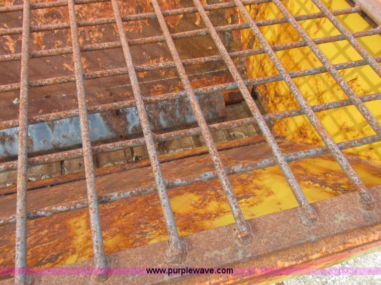 image for item L4241 Highway Equipment MP8 spreader