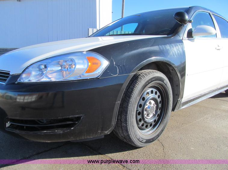 image for item L5571 2009 Chevrolet Impala Police