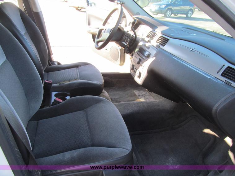 image for item L5571 2009 Chevrolet Impala Police