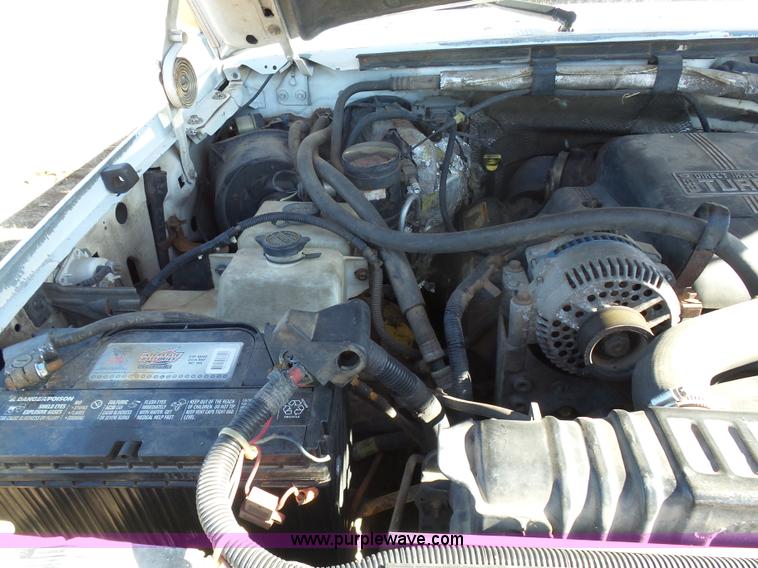 image for item L6188 1995 Ford F350 XL utility truck